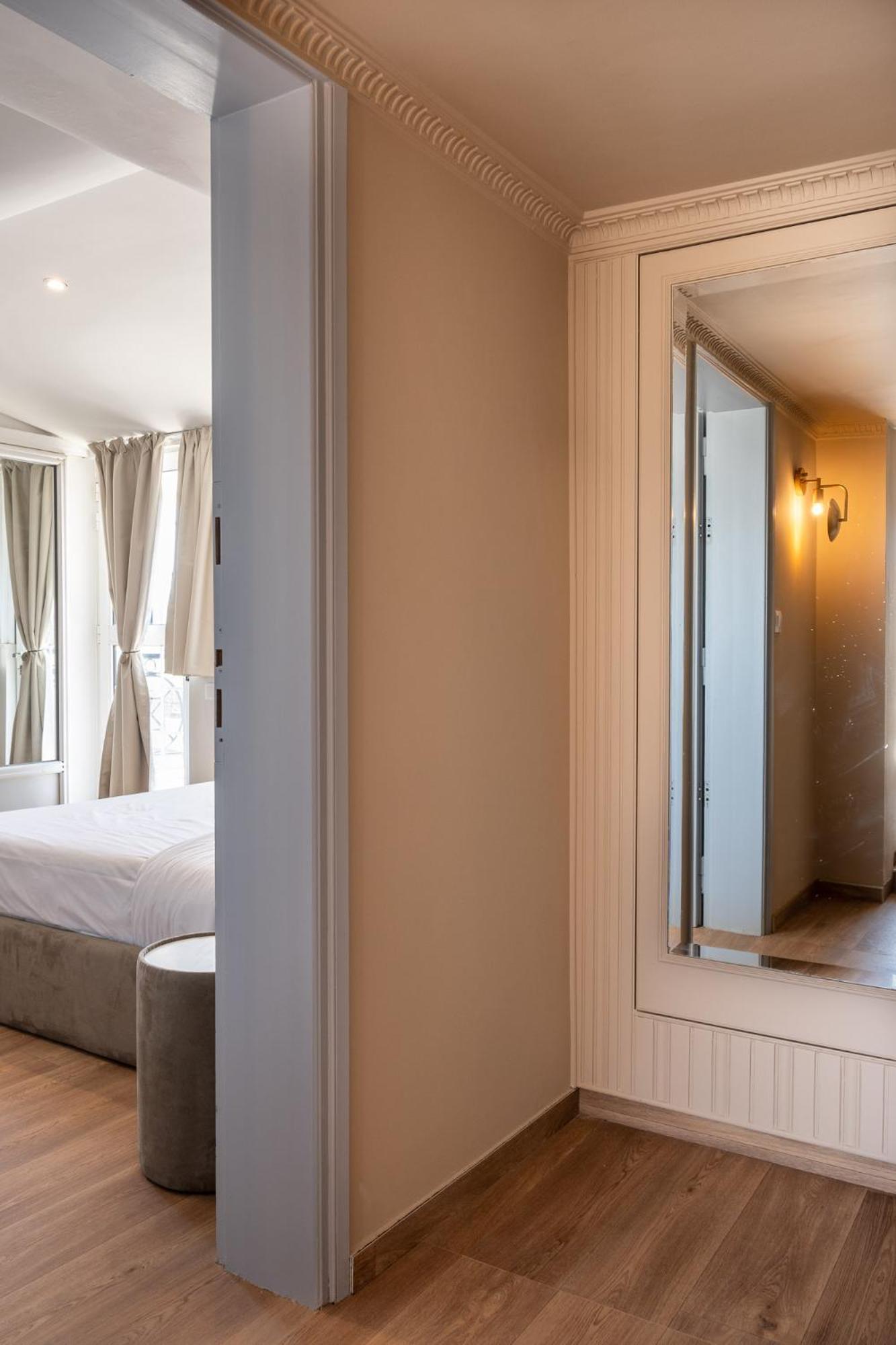 Noho Acropolis Suites X Elise , Olivia Aten Exteriör bild